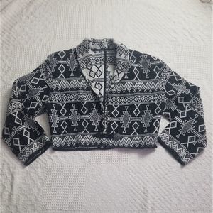 Vintage Flashback Tapestry Southwestern Aztec Cropped Black/White Blazer